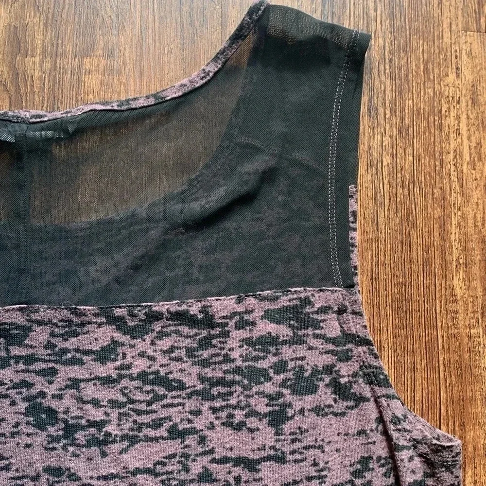 Rubbish Sleeveless Top Purple Animal Print Size Medium - Picture 5 of 8